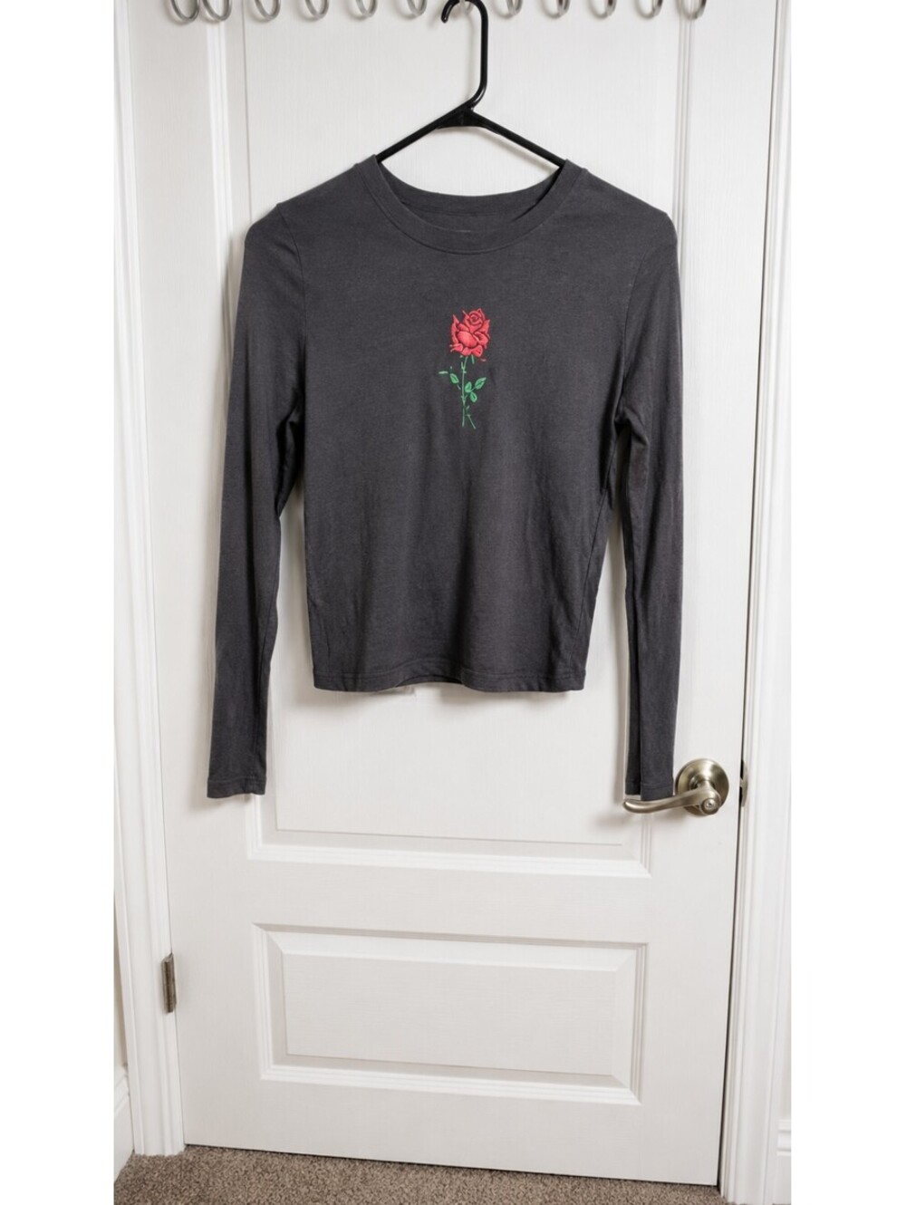 Rebellious One Gray Rose Graphic Long Sleeve Top Youth Large